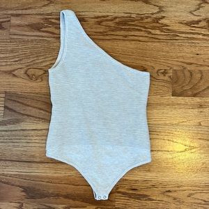 abercrombie & fitch ribbed one shoulder bodysuit